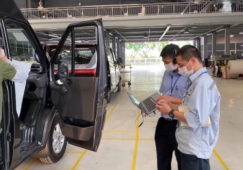 DCAR LIMOUSINE ĐẠT CHỨNG CHỈ QVM CỦA FORD